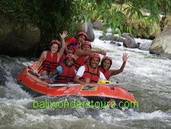 ayung rafting bali