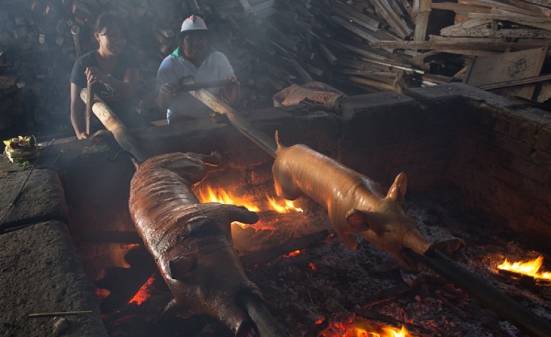 babi guling bali local food