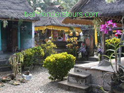 bali traditional house compund