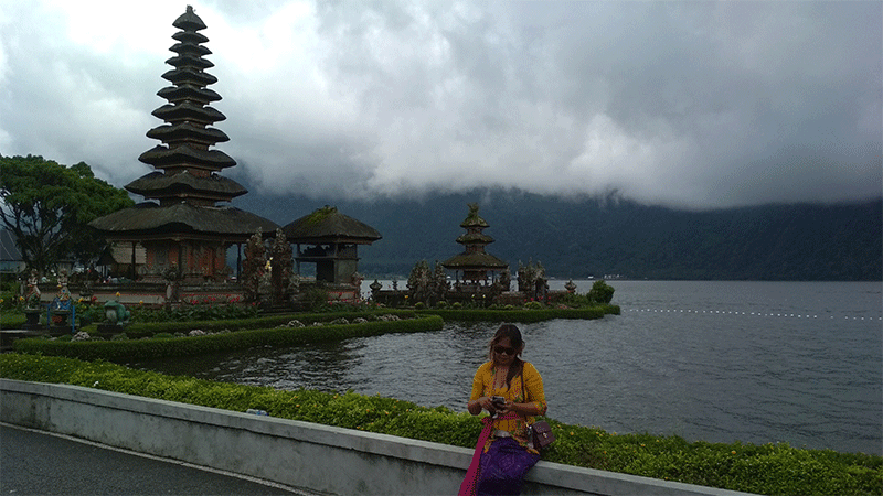 bedugul lake beratan bali