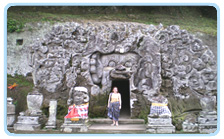 bali elephant cave ubud bali indonesia