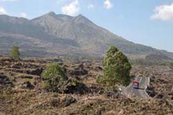 batur climbing bali