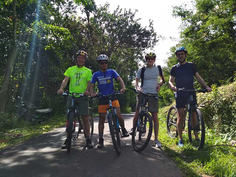bali rent bike
