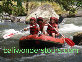 telaga waja bali rafting