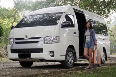 bali rent toyota hiace commuter