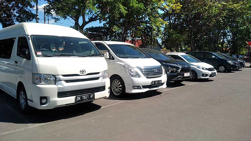 rent car in bali with driver